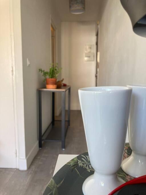 Cozy Studio With Balcony And Free Parking Aix-en-Provence Bagian luar foto